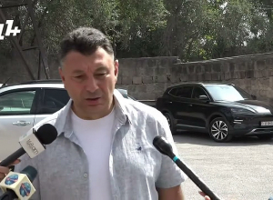 «Այն օրվանից, երբ Փաշինյանը սափրվել է, դարձել է ազնիվ ու կռուտիտ էլ չի անում»․ Շարմազանով