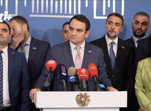 ՔՊ-ն երեք պատերազմ է բերել․ Նարեկ Կարապետյանի ճեպազրույցը․ ՈՒՂԻՂ