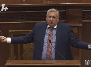 Դուք բոլշևիկանացիստական բռնակալություն եք սարքել. Արթուր Խաչատրյան