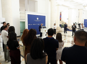 Գնացեք ու էդ դատավորների ունեցվածքը ստուգեք, բոլորի հետևից գնալու ենք՝ իրանց, զոքանչների, քենիների