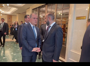 Հայաստանի և Ադրբեջանի ԱԳ նախարարների զրույցը