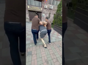 Քրեական ոստիկանները ձերբակալել են սպանության փորձի հատկանիշներով հետախուզվողին
