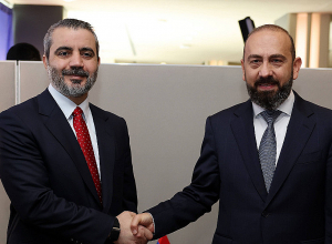Արարատ Միրզոյանը հանդիպել է Սիրիայի ԱԳ և արտագաղթյալների հարցերով նախարարի հետ