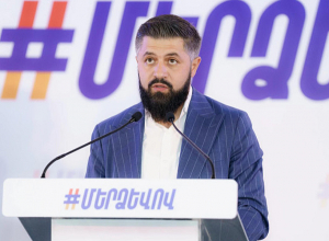Ալիկ Ալեքսանյանի նկատմամբ կիրառված կալանքը փոխարինվեց տնային կալանքով